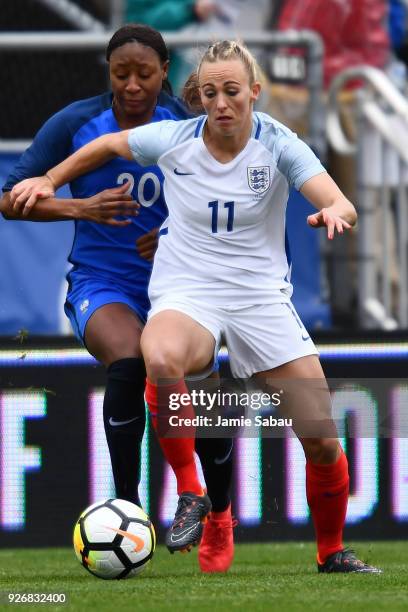 Toni Duggan of England controls the ball against France on March 1, 2018 at MAPFRE Stadium in Columbus, Ohio. England defeated France 4-1.