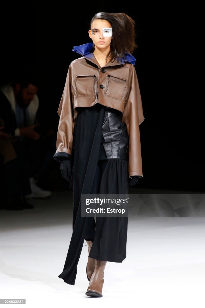 Yohji Yamamoto: Runway - Paris Fashion Week Womenswear Fall/Winter 2018/2019