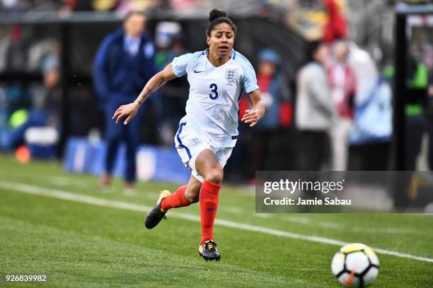 Demi Stokes of England controls the ball against France on March 1, 2018 at MAPFRE Stadium in Columbus, Ohio. England defeated France 4-1.