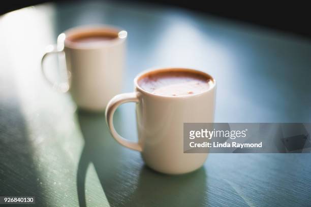 hot chocolat - mug stock-fotos und bilder