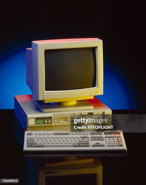 2,559 Vintage Computer Lights Stock Photos, High-Res Pictures, and ...