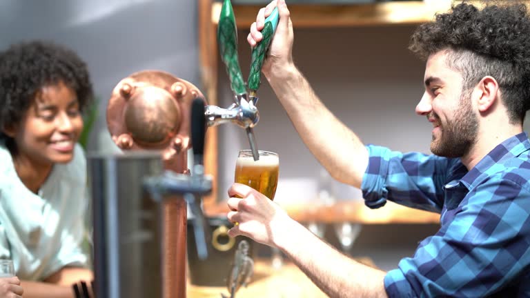 https://media.gettyimages.com/id/926877846/video/cheerful-bartender-serving-beer-to-a-diverse-group-of-friends-toasting-very-happy.jpg?b=1&s=640x640&k=20&c=s8PTgr6jv3AeVmg52Aci-6Gpqdxf4TSgxfa5hWv95LQ=
