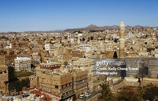 old sana'a - sanaa fotografías e imágenes de stock