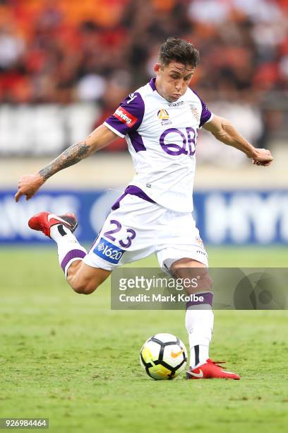 Scott Neville of the Glory shoots at goal during the round 23 A-League match between the Western Sydney Wanderers and the Perth Glory at Spotless...