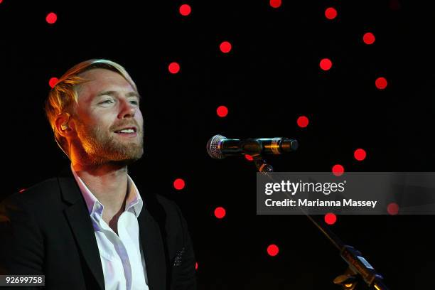 Ronan Keating sings during a special surprise performance at the Crown VRC Oaks Club Ladies Function at Crown Palladium on November 4, 2009 in...