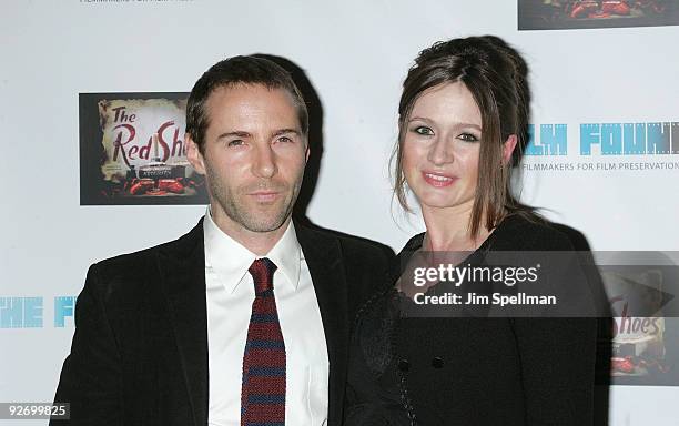 Actors Alessandro Nivola and Emily Mortimer attend a screening of "The Red Shoes" at the Directors Guild of America Theater on November 3, 2009 in...