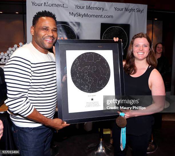 Anthony Anderson and Arielle Gold attend GBK Pre-Oscar Luxury Lounge on March 3, 2018 in Beverly Hills, California.