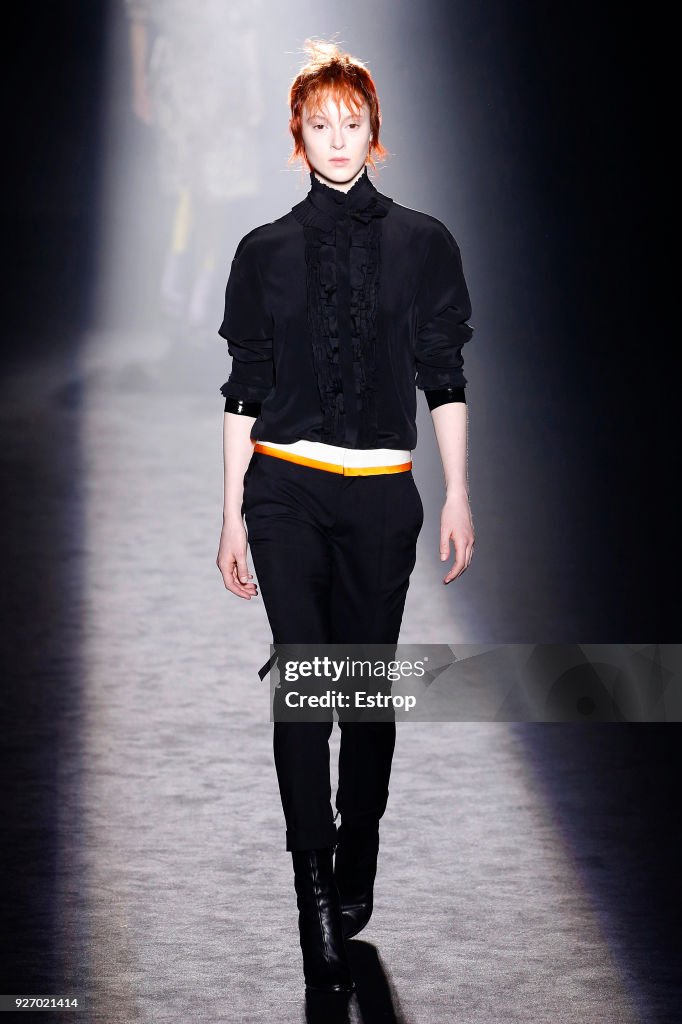 Haider Ackermann : Runway - Paris Fashion Week Womenswear Fall/Winter 2018/2019