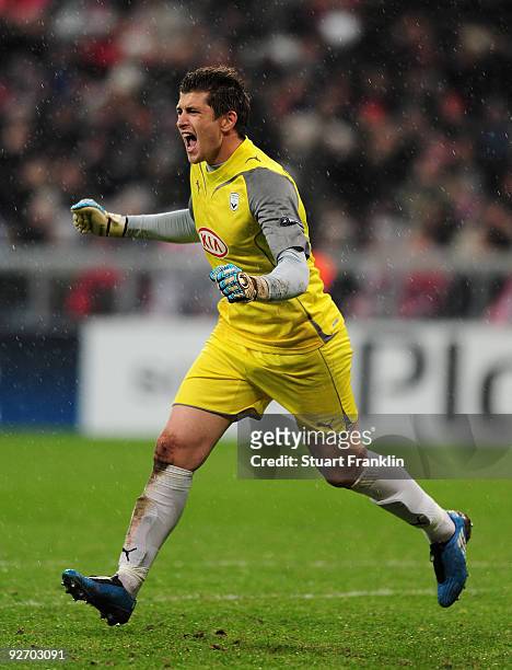 Cedric Carrasso of Bordeaux celebrates during the UEFA Champions League Group A match between FC Bayern Muenchen and Bordeaux at Allianz Arena on...