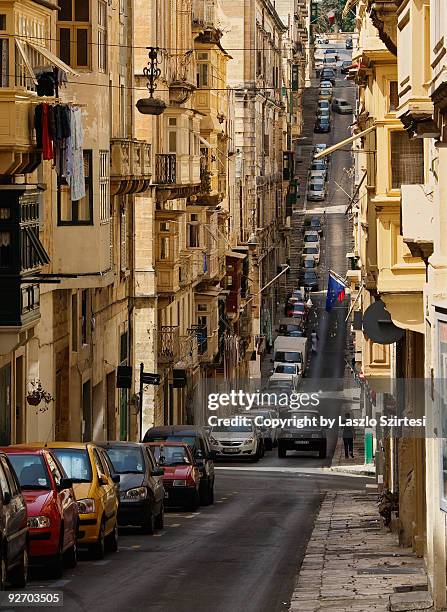 valletta, malta - maltese foto e immagini stock