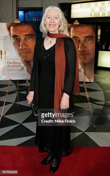 Actress Julia Blake arrives for the premiere of "The Boys Are Back" at Dendy Opera Quays on November 4, 2009 in Sydney, Australia.