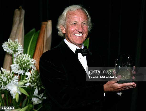 Journalist and human rights activist John Pilger accepts the Sydney Peace Prize 2009 at the University of Sydney on November 4, 2009 in Sydney,...