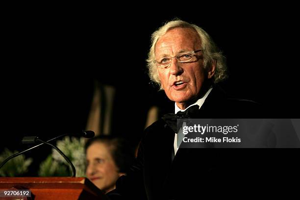 Journalist and human rights activist John Pilger accepts the Sydney Peace Prize 2009 at the University of Sydney on November 4, 2009 in Sydney,...