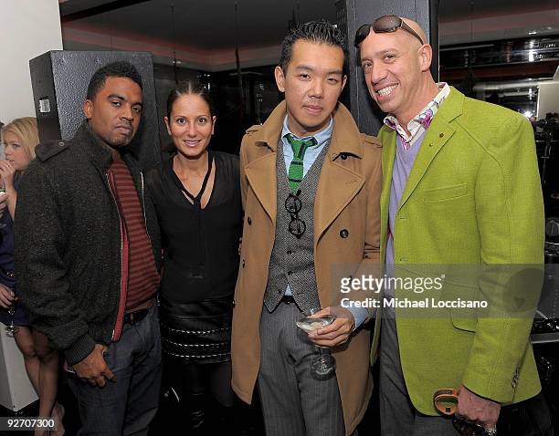 Damon Degraff, guest, Jim Shi and stylist Robert Verdi attend the Mr Chow 30th Anniversary Celebration at the Mr Chow on November 3, 2009 in New York...