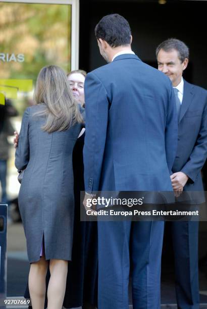 Prince Letizia, Ayala's relative, Prince Felipe and President of Spain, Jose Luis Rodriguez Zapatero at the chapel of rest on November 4, 2009 in...