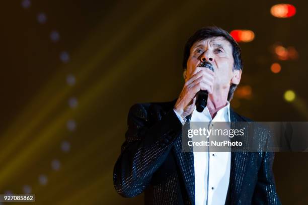 Sold Out for the unstoppable Italian singer Gianni Morandi who performed live at Pala Alpitour in Turin, Italy, on 3 March 2018 with his 'D'Amore...