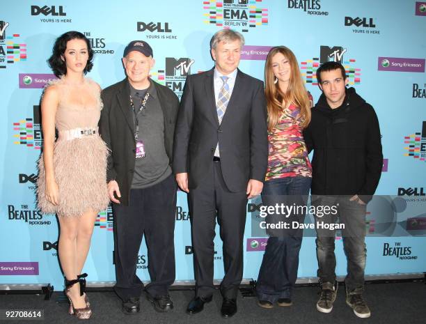 Singer Katy Perry, Bill Roedy, Chairman and Chief Executive of MTV Networks International, Berlin mayor Klaus Wowereit, singer Joss Stone and...