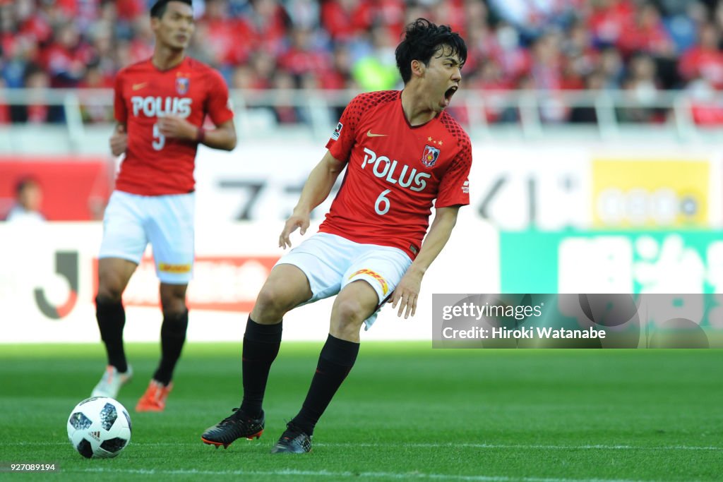 Urawa Red Diamonds v Sanfrecce Hiroshima - J.League J1