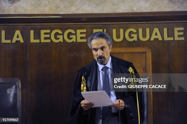Italian Judge Judge Milan Photos and Premium High Res Pictures - Getty Images