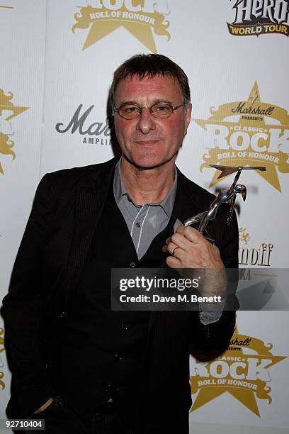 Steve Harley with his Childline Rocks award attends the Classic Rock Hall of Fame Awards at the Park Lane Hotel on November 2, 2009 in London,...