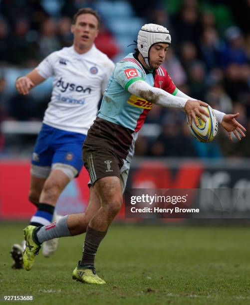Demetri Catrakilis of Harlequins during the Aviva Premiership match between Harlequins and Bath Rugby at Twickenham Stoop on March 4, 2018 in London,...