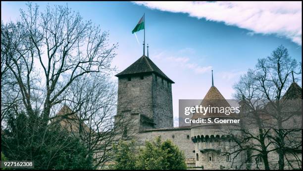 switzerland - chateau chillon - castle at lake geneva - chillon foto e immagini stock