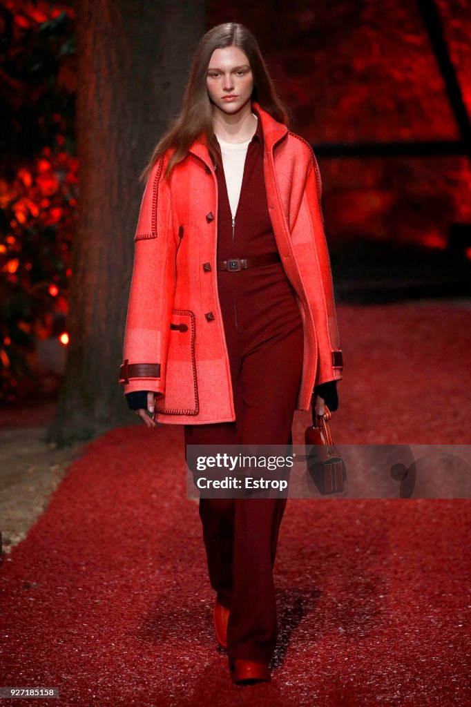 Hermes : Runway - Paris Fashion Week Womenswear Fall/Winter 2018/2019