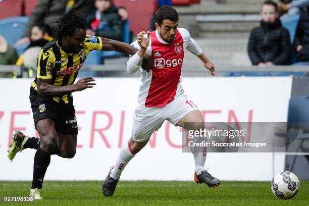 Fankaty Dabo of Vitesse, Amin Younes of Ajax during the Dutch Eredivisie match between Vitesse v Ajax at the GelreDome on March 4, 2018 in Arnhem...
