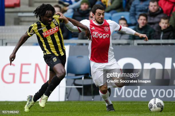 Fankaty Dabo of Vitesse, Amin Younes of Ajax during the Dutch Eredivisie match between Vitesse v Ajax at the GelreDome on March 4, 2018 in Arnhem...