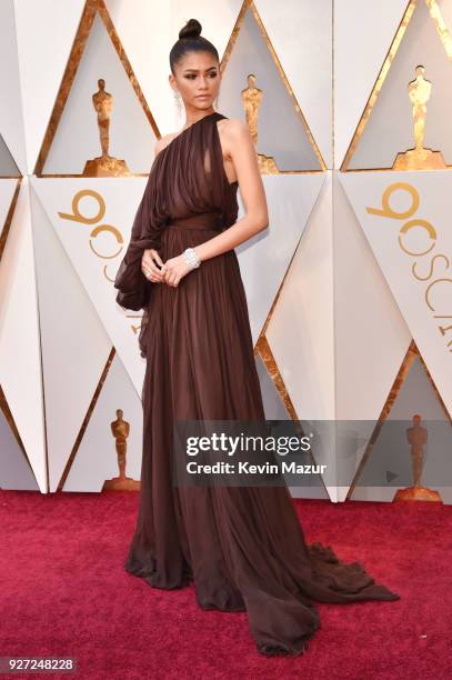 Zendaya attends the 90th Annual Academy Awards at Hollywood & Highland Center on March 4, 2018 in Hollywood, California.