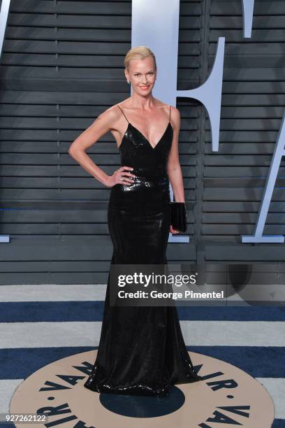 Sarah Murdoch attends the 2018 Vanity Fair Oscar Party hosted by Radhika Jones at Wallis Annenberg Center for the Performing Arts on March 4, 2018 in...
