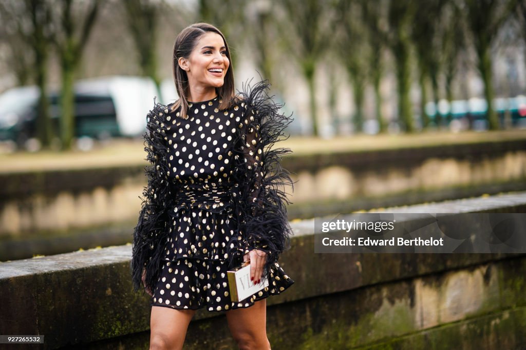 Street Style : Paris Fashion Week Womenswear Fall/Winter 2018/2019 : Day Seven