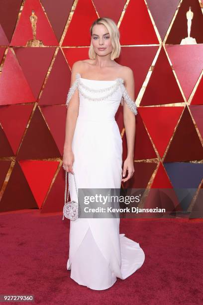 Margot Robbie attends the 90th Annual Academy Awards at Hollywood & Highland Center on March 4, 2018 in Hollywood, California.