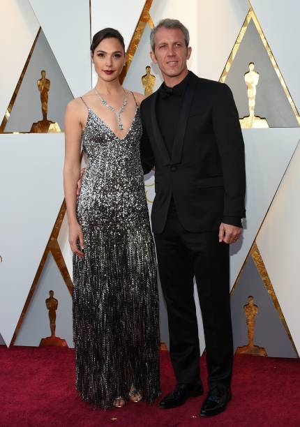 Actress Gal Gadot and Yaron Varsano arrive for the 90th Annual Academy Awards on March 4 in Hollywood, California. / AFP PHOTO / VALERIE MACON