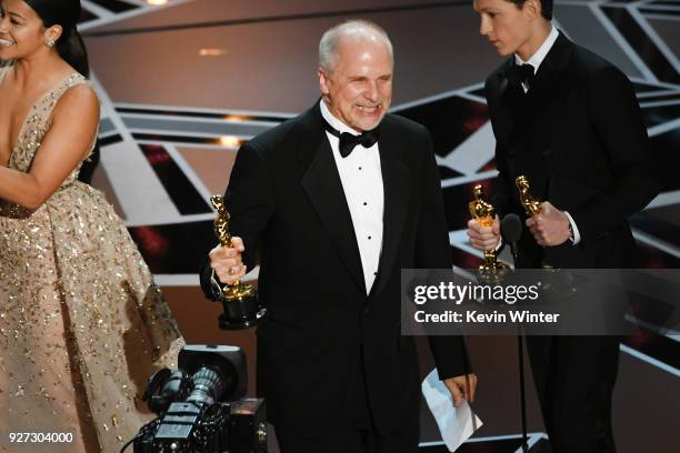 Visual effects artist John Nelson accepts Best Visual Effects for 'Blade Runner 2049' onstage during the 90th Annual Academy Awards at the Dolby...