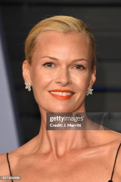 Sarah Murdoch attends the 2018 Vanity Fair Oscar Party hosted by Radhika Jones at the Wallis Annenberg Center for the Performing Arts on March 4,...