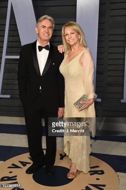 David Steinberg and Robyn Todd attend the 2018 Vanity Fair Oscar Party hosted by Radhika Jones at the Wallis Annenberg Center for the Performing Arts...