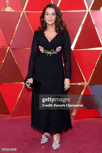 Annabella Sciorra attends the 90th Annual Academy Awards at Hollywood & Highland Center on March 4, 2018 in Hollywood, California.