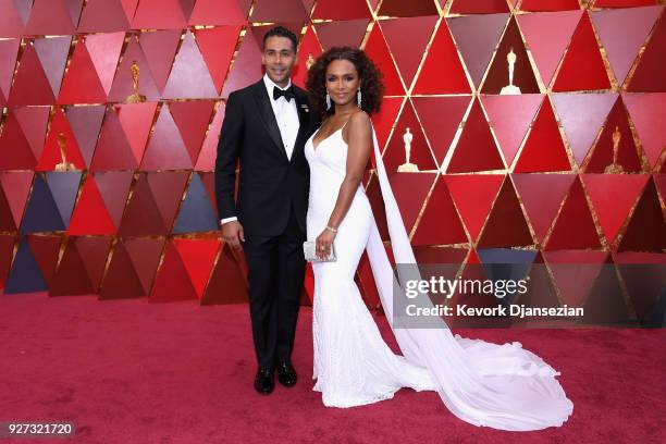 Aaron Tredwell Janet Aaron Photos and Premium High Res Pictures - Getty Images
