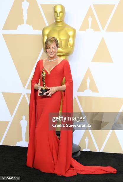 Actor Allison Janney, winner of the Supporting Actress award for I, Tonya poses in the press room during the 90th Annual Academy Awards at...