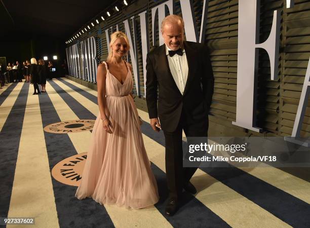 Kayte Walsh and Kelsey Grammer attend the 2018 Vanity Fair Oscar Party hosted by Radhika Jones at Wallis Annenberg Center for the Performing Arts on...