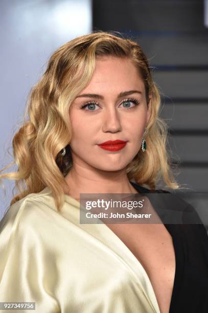 Singer Miley Cyrus attends the 2018 Vanity Fair Oscar Party hosted by Radhika Jones at Wallis Annenberg Center for the Performing Arts on March 4,...