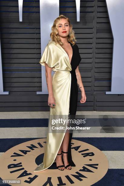 Singer Miley Cyrus attends the 2018 Vanity Fair Oscar Party hosted by Radhika Jones at Wallis Annenberg Center for the Performing Arts on March 4,...