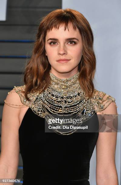 Emma Watson attends the 2018 Vanity Fair Oscar Party hosted by Radhika Jones at Wallis Annenberg Center for the Performing Arts on March 4, 2018 in...