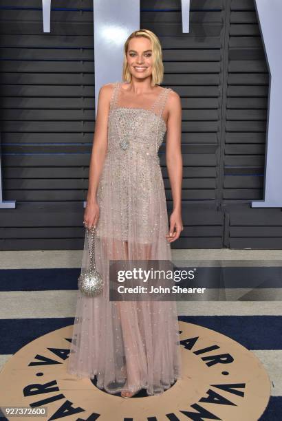 Actress Margot Robbie attends the 2018 Vanity Fair Oscar Party hosted by Radhika Jones at Wallis Annenberg Center for the Performing Arts on March 4,...