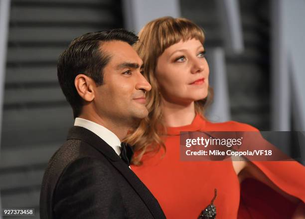 Emily V. Gordon and Kumail Nanjiani attend the 2018 Vanity Fair Oscar Party hosted by Radhika Jones at Wallis Annenberg Center for the Performing...