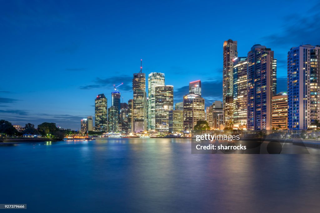 Brisbane Central Business District Skyline bei Nacht