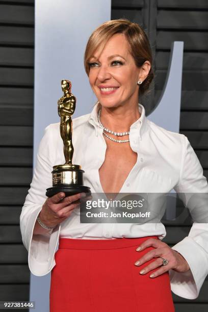 Allison Janney attends the 2018 Vanity Fair Oscar Party hosted by Radhika Jones at Wallis Annenberg Center for the Performing Arts on March 4, 2018...