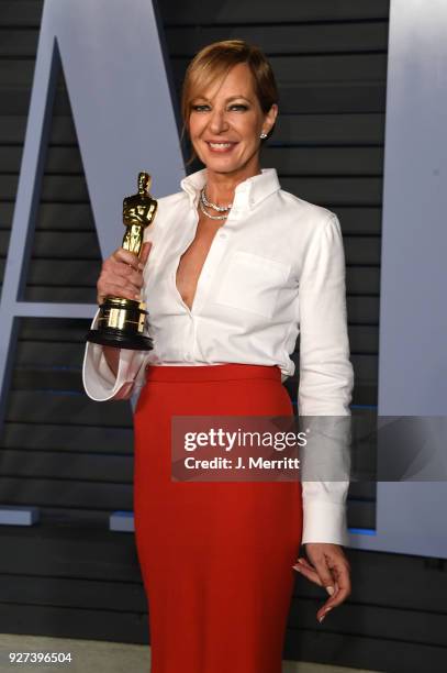 Actress Allison Janney attends the 2018 Vanity Fair Oscar Party hosted by Radhika Jones at the Wallis Annenberg Center for the Performing Arts on...