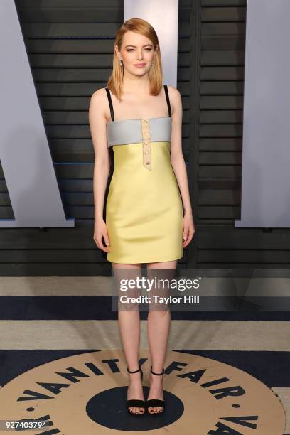 Actress Emma Stone attends the 2018 Vanity Fair Oscar Party hosted by Radhika Jones at Wallis Annenberg Center for the Performing Arts on March 4,...